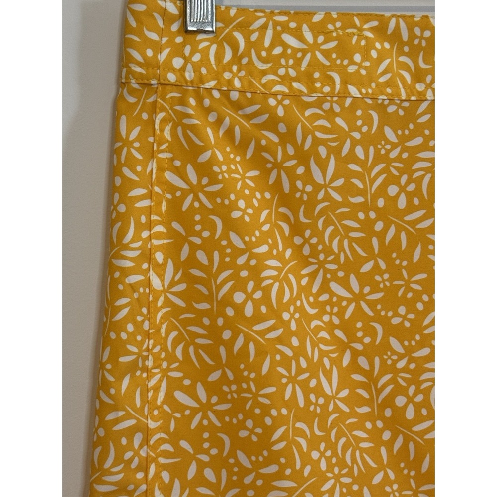 Rip Skirt Hawaii Women's Sz MED Length 2 Yellow White Activewear Beach Wrap - Picture 3 of 9